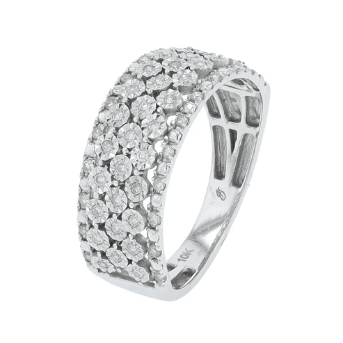 10K gold .25 CTW diamond ring

Classic diamond ring in polished gold

Close-up of .25 carat diamonds set in gold band

Elegant everyday diamond ring in 10K gold

Diamond ring available in multiple gold colors